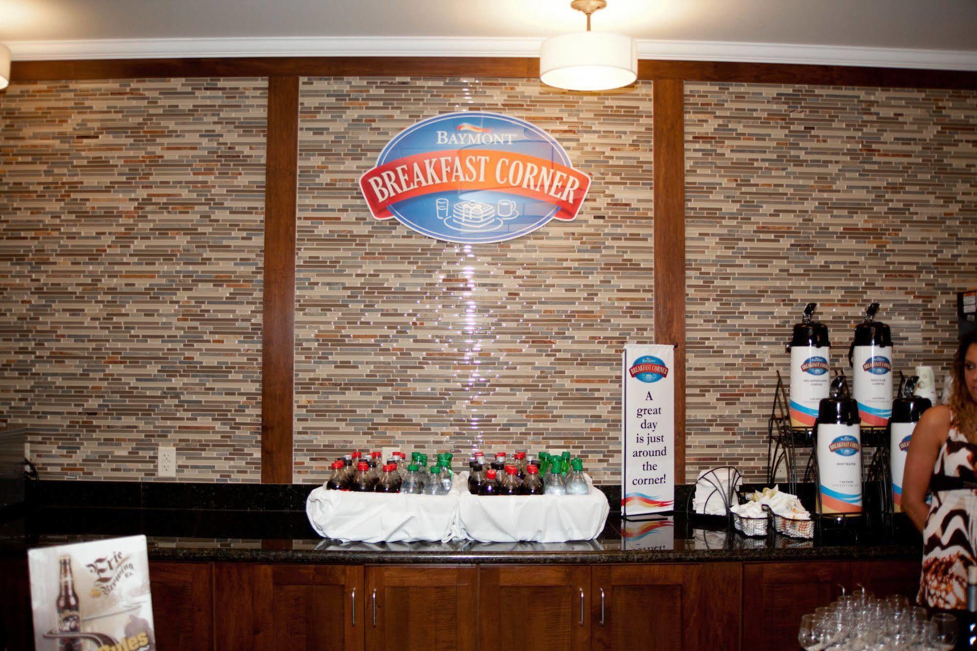 Baymont By Wyndham Erie Hotel Kearsarge Exterior photo