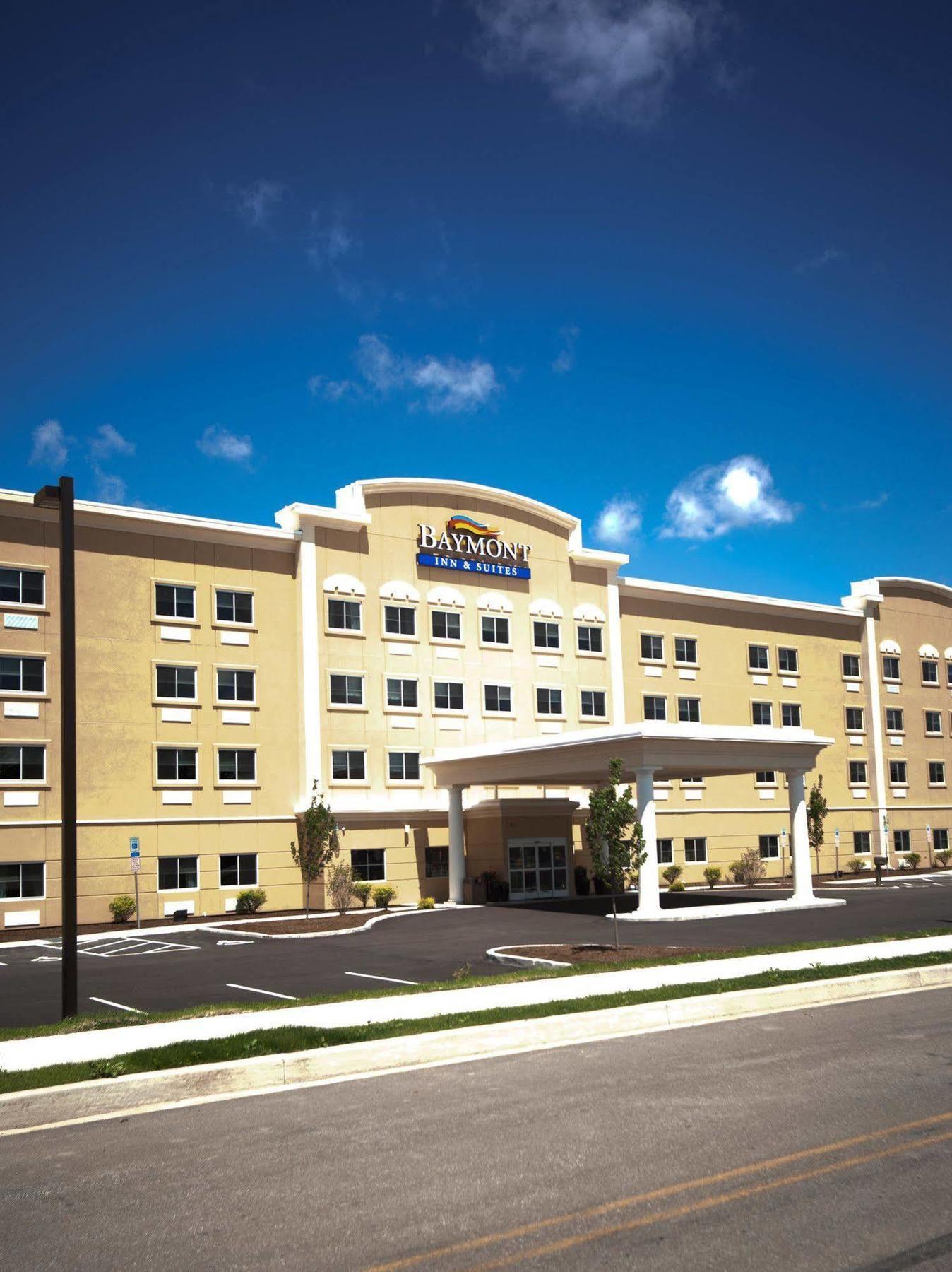 Baymont By Wyndham Erie Hotel Kearsarge Exterior photo